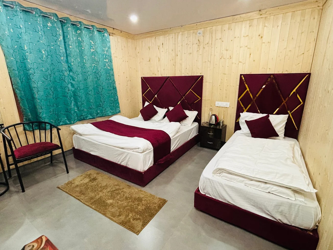 Family Room - Two Beds